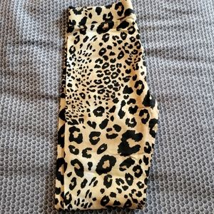 Forever 21 never worn leopard print leggings full length size Medium